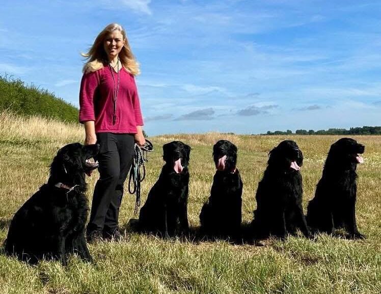 A cup of coffee with Radio Horton. Julie Baker puts the kettle on and gets to know people making a difference to people’s health and wellbeing. In this show Julie meets Patty Goriainoff, a dog behaviourist.